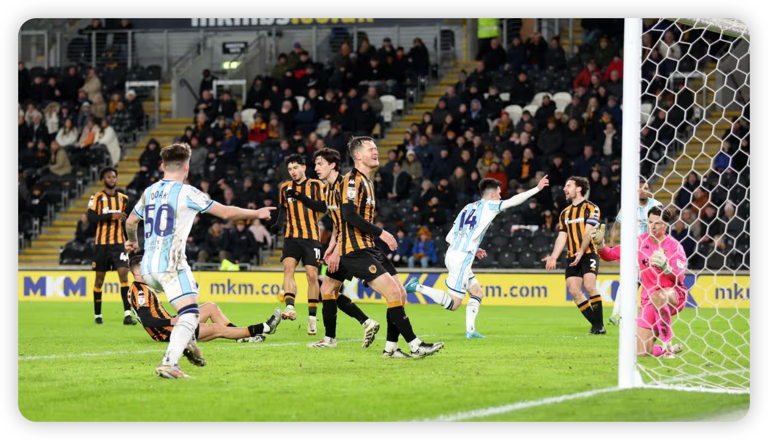 Manager Reactions and Expert Analysis