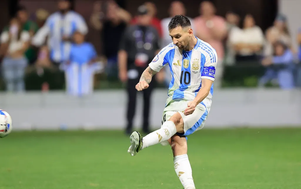 Argentina's Commanding Campaign